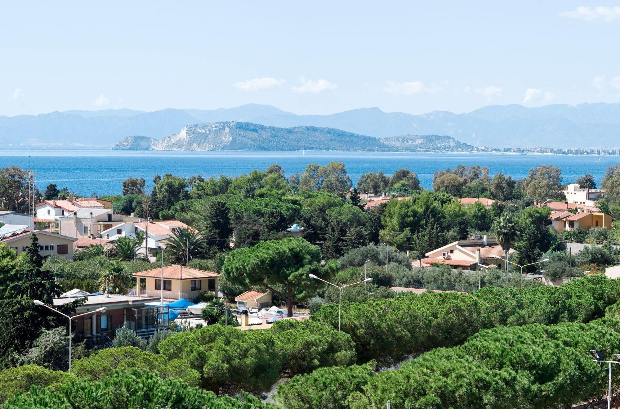 Hotel Setar Quartu Sant'Elena Bagian luar foto